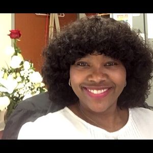 Meet your Posher, Toni